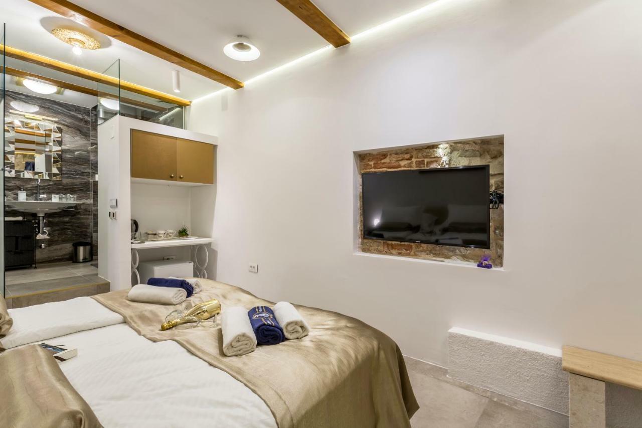 Bella Vita Apartment Split Exterior photo